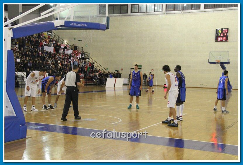 121223 Aquila 228_tn.jpg